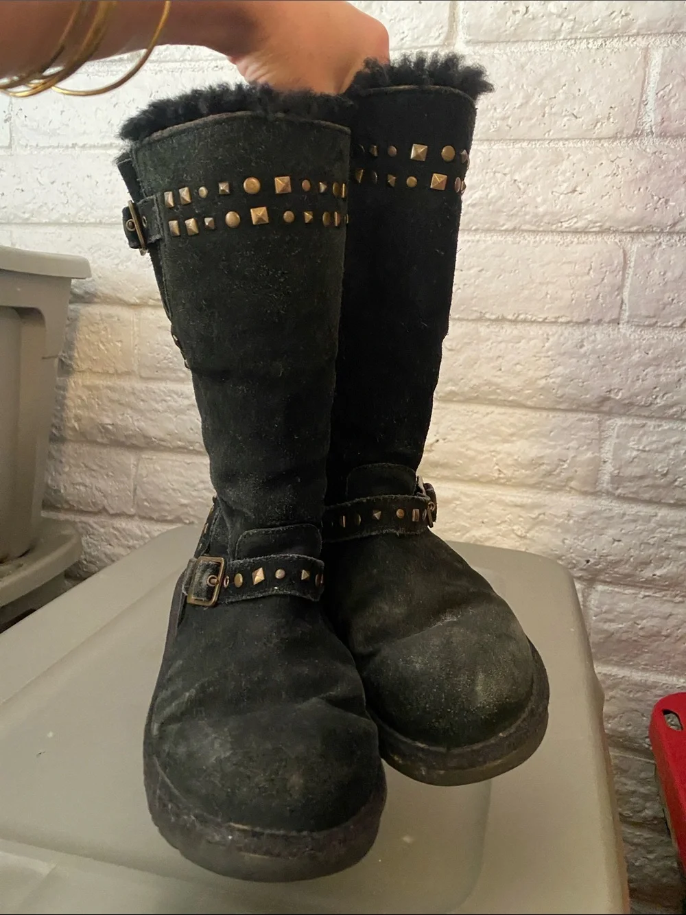 🖤 Rare Vintage Sheep Skin UGGS Black Suede Studded with Buckles